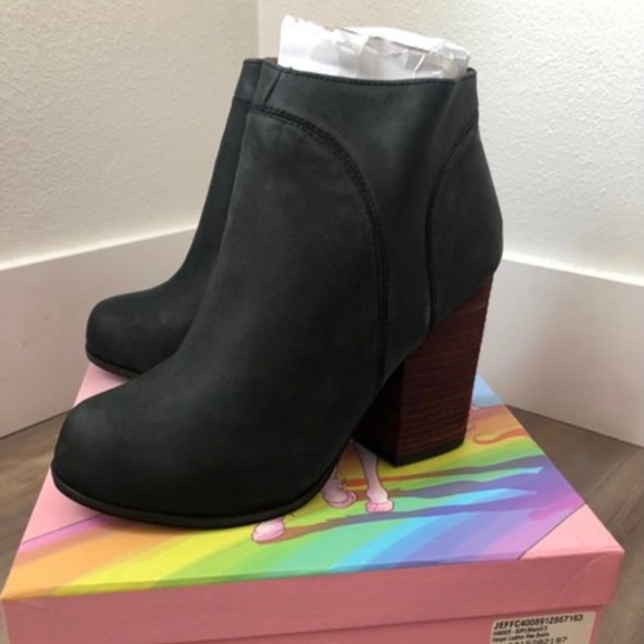 Jeffrey Campbell leather bootie, size 8.5 - Picture 8 of 10